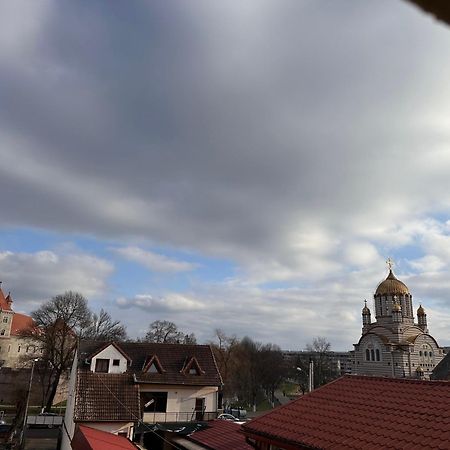 Pensiunea Sada Făgăraş エクステリア 写真