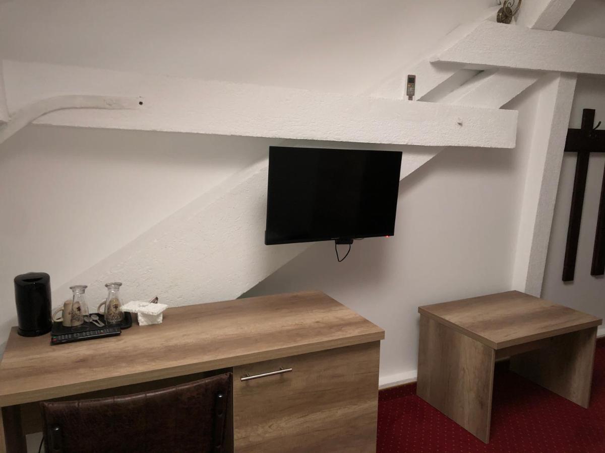 Pensiunea Sada Făgăraş エクステリア 写真